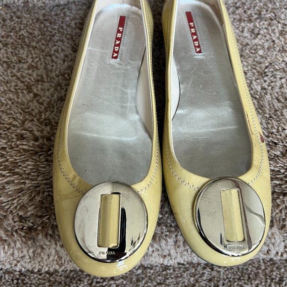 Prada Women's Yellow Patent Leather Ballet Flats . - Picture 1 of 13